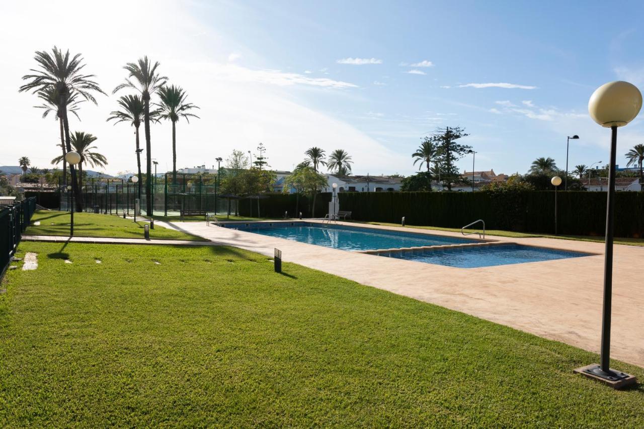 Apartamento planta baja a 50 m de la playa, Brisas Denia Bagian luar foto